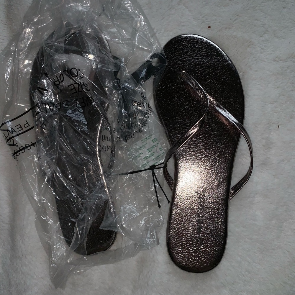 Brand New Pewter Sandals